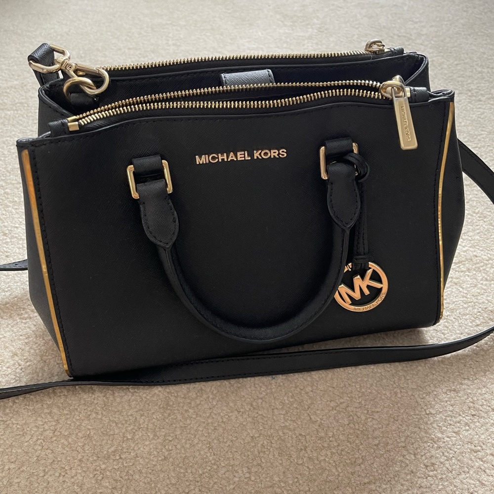 Authentic MK BLK PURSE